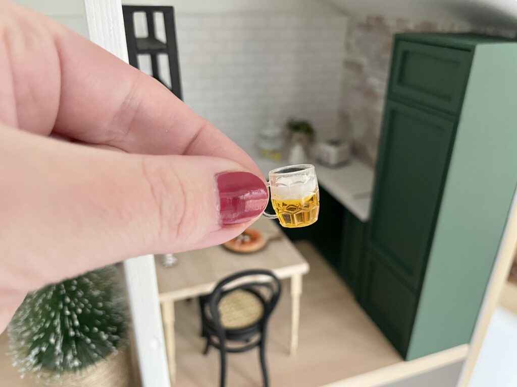 dollhouse miniature beer in glas