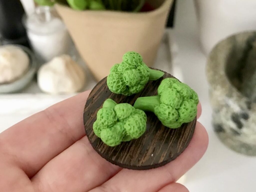 miniatyr broccoli av fimolera